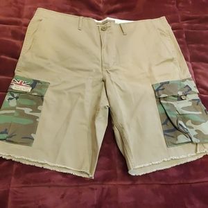 Size 40 deniand supply cargo shorts